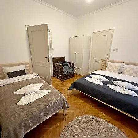 Elegant 2bdr For Groups And Family - Fast Wi-fi * Sofia