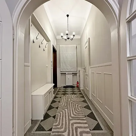 Elegant 2bdr For Groups And Family - Fast Wi-fi * Sofia
