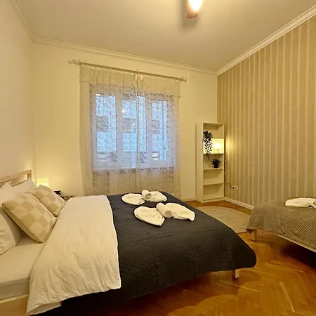 Elegant 2bdr For Groups And Family - Fast Wi-fi Apartamento