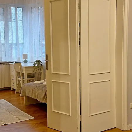 Elegant 2bdr For Groups And Family - Fast Wi-fi 公寓 *