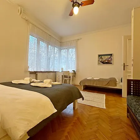 Elegant 2bdr For Groups And Family - Fast Wi-fi Apartment Sofia