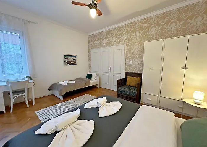 Appartamento Elegant 2bdr For Groups And Family - Fast Wi-fi Sofia