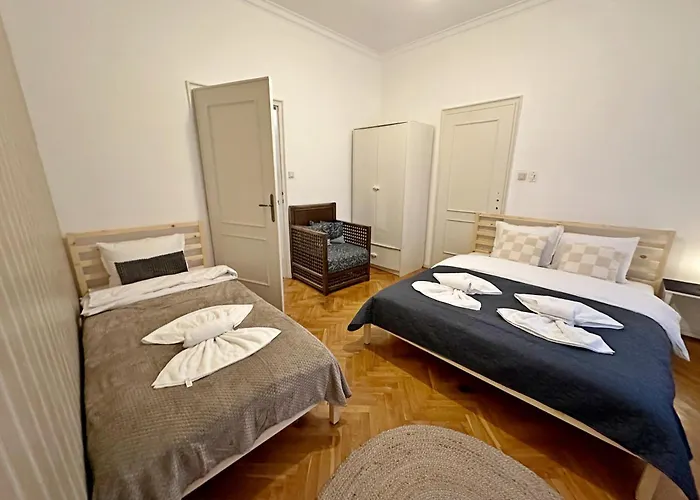 Elegant 2bdr For Groups And Family - Fast Wi-fi * Sofia
