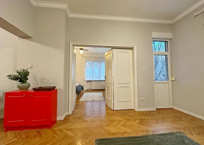 Elegant 2bdr For Groups And Family - Fast Wi-fi