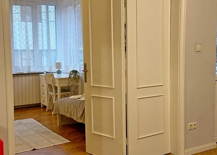 Elegant 2bdr For Groups And Family - Fast Wi-fi Apartament *