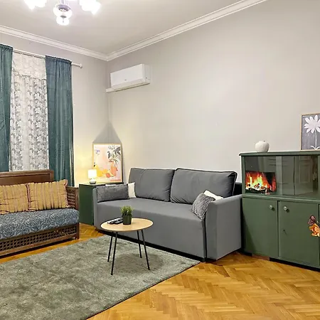 Elegant 2bdr For Groups And Family - Fast Wi-fi *