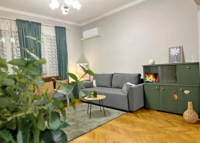 Elegant 2bdr For Groups And Family - Fast Wi-fi Apartamento